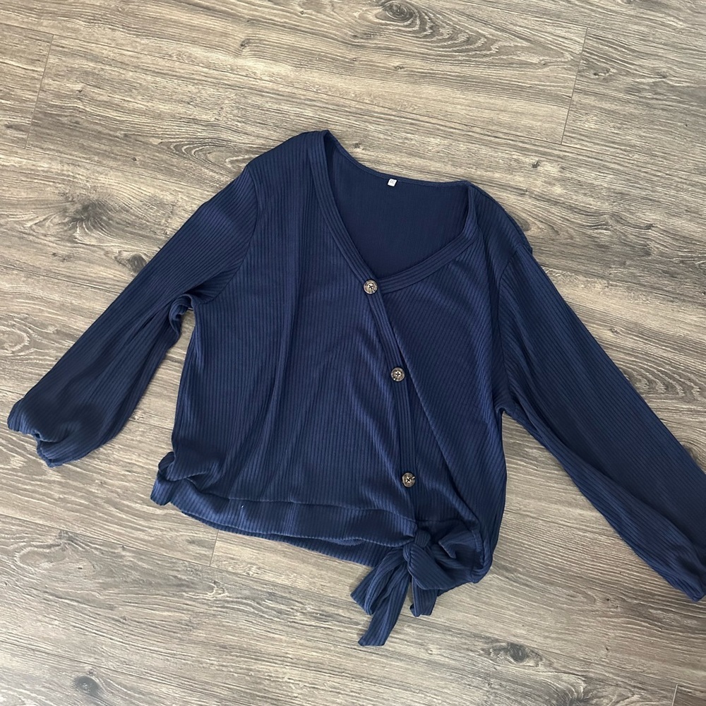 SHEIN Navy Blue Sweater With Asymmetrical Buttons